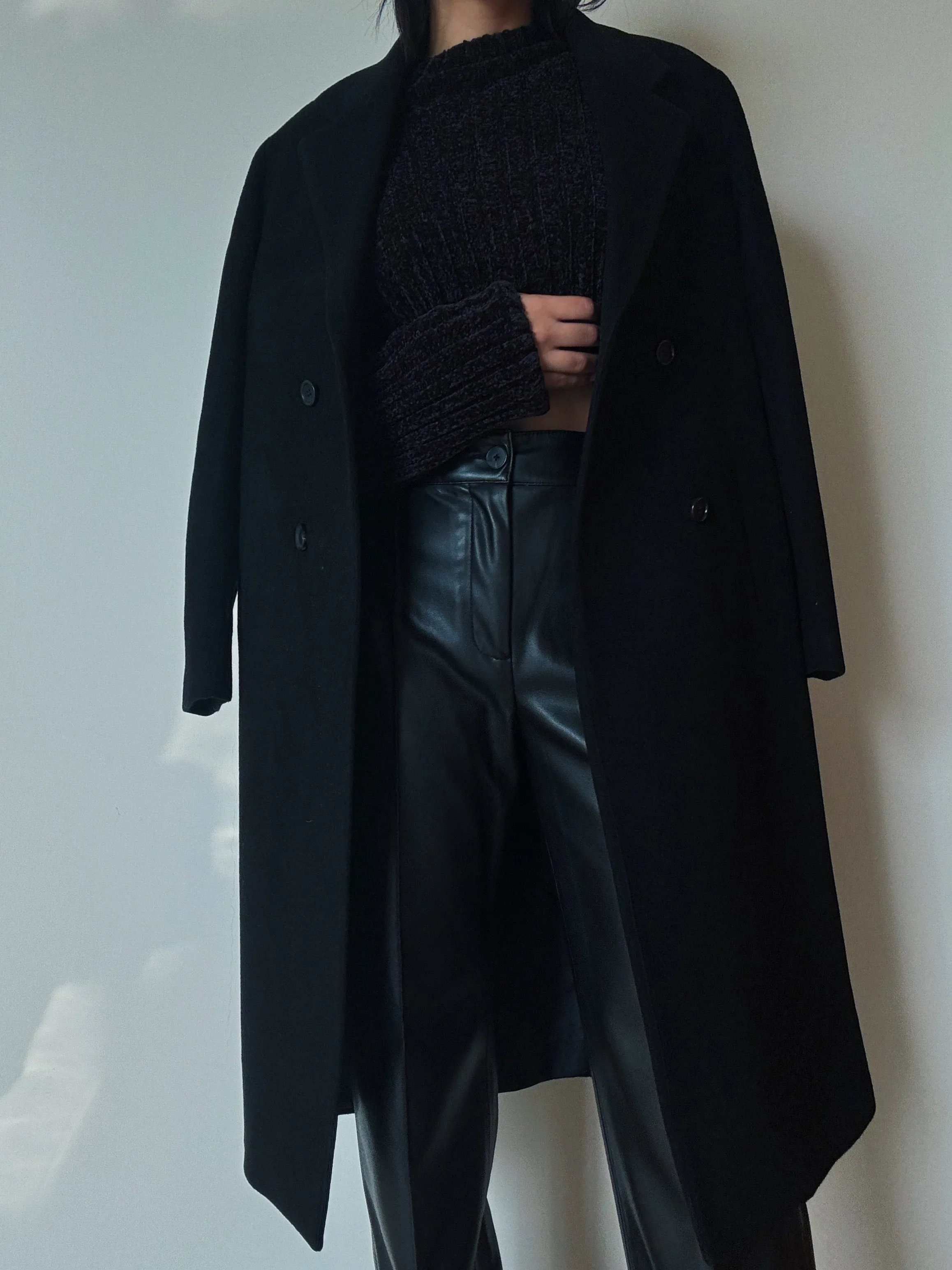 Black Double Breasted Coat (89% Wool)