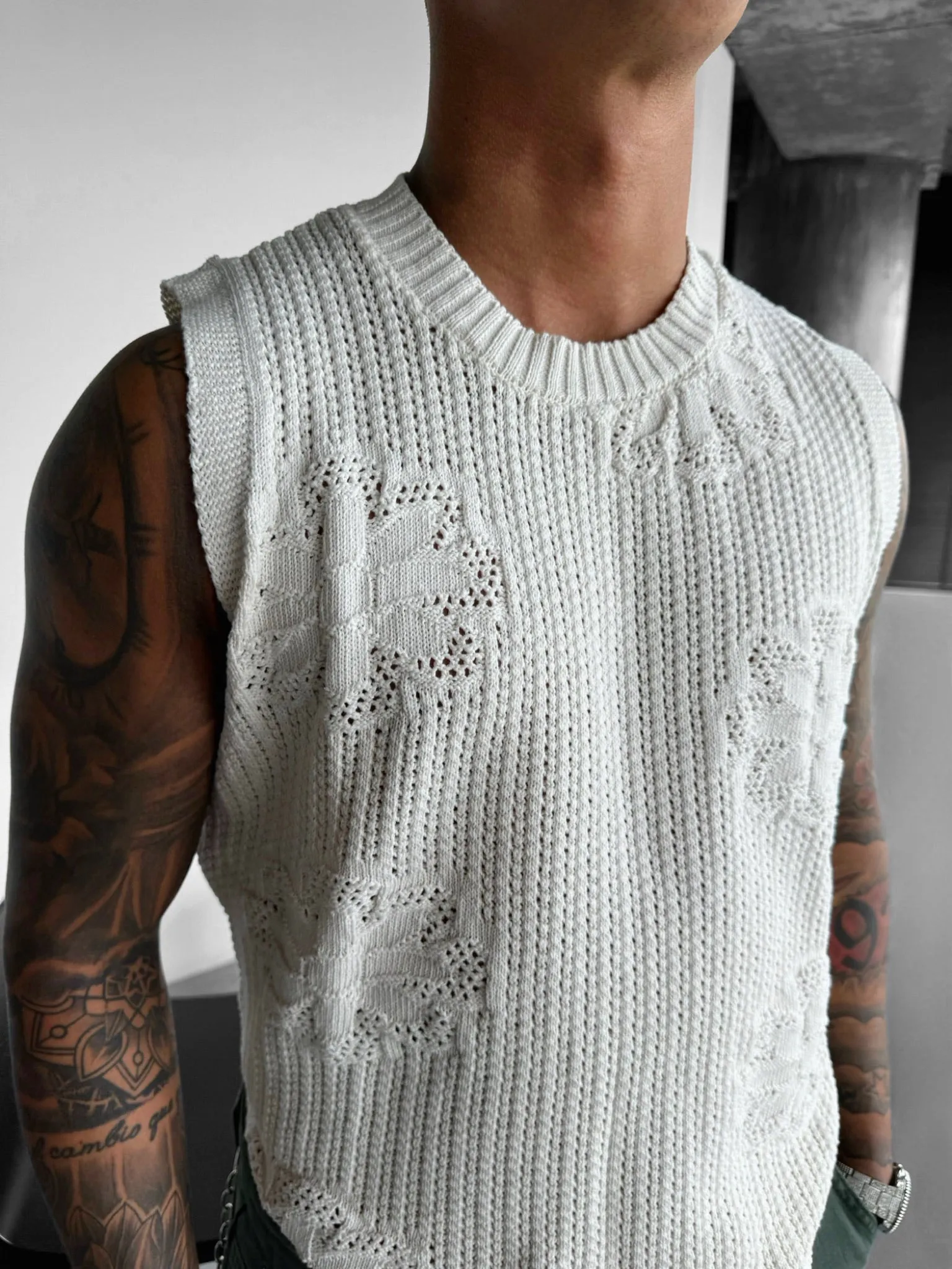 Oversize Flowers Knit Tank Top - Ecru