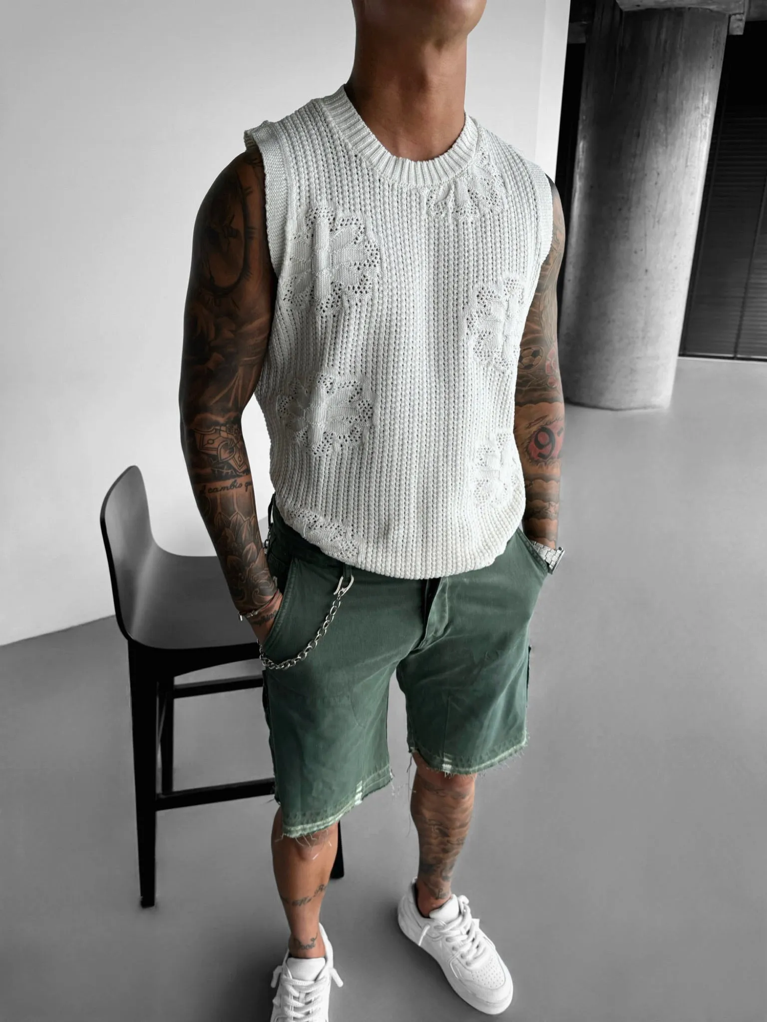 Oversize Flowers Knit Tank Top - Ecru