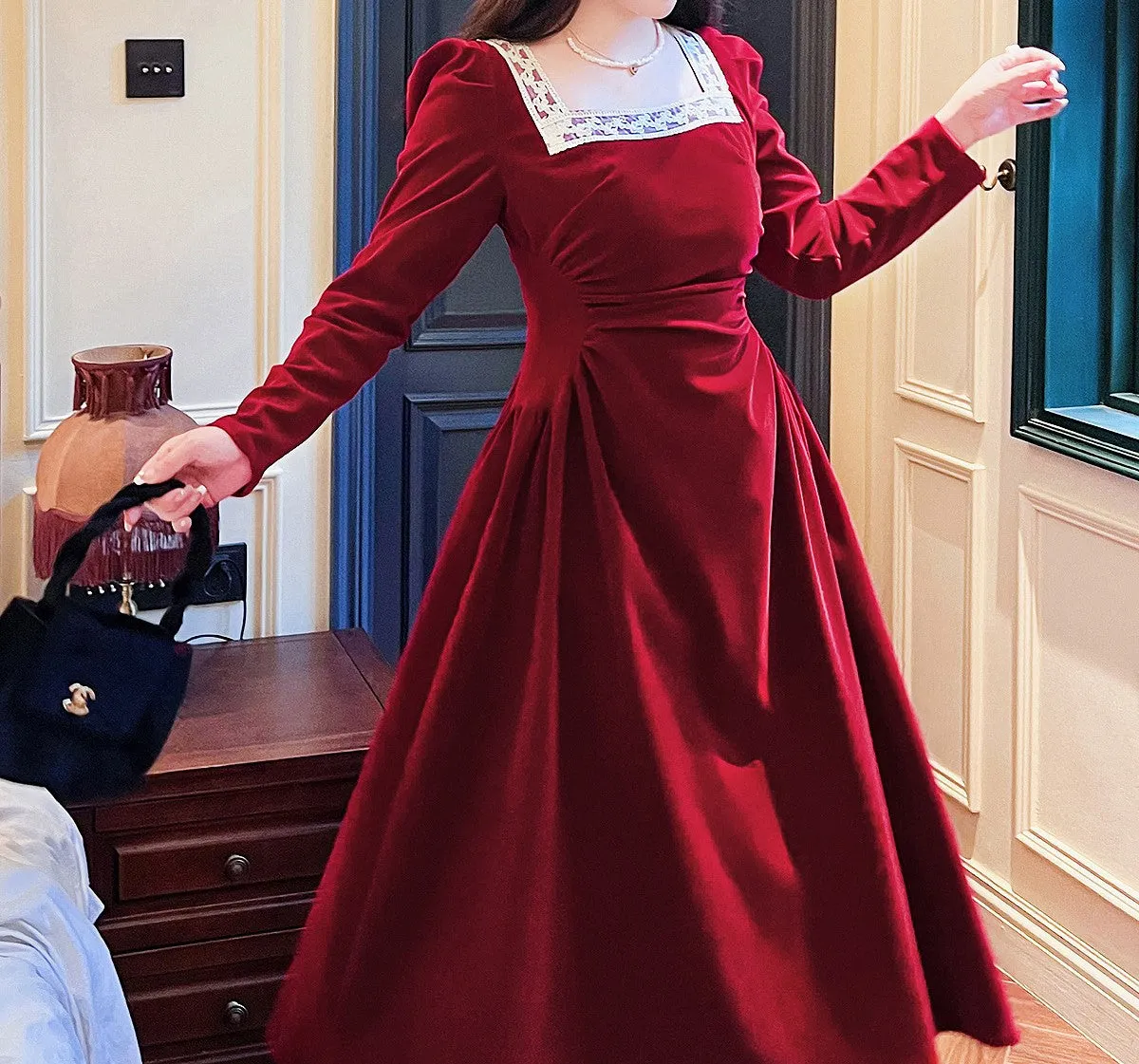 Royalcore Square Collar Velvet Dress